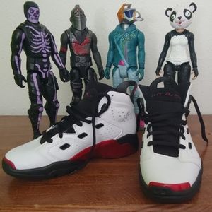 boys Jordan shoes size 4.5 never been worn